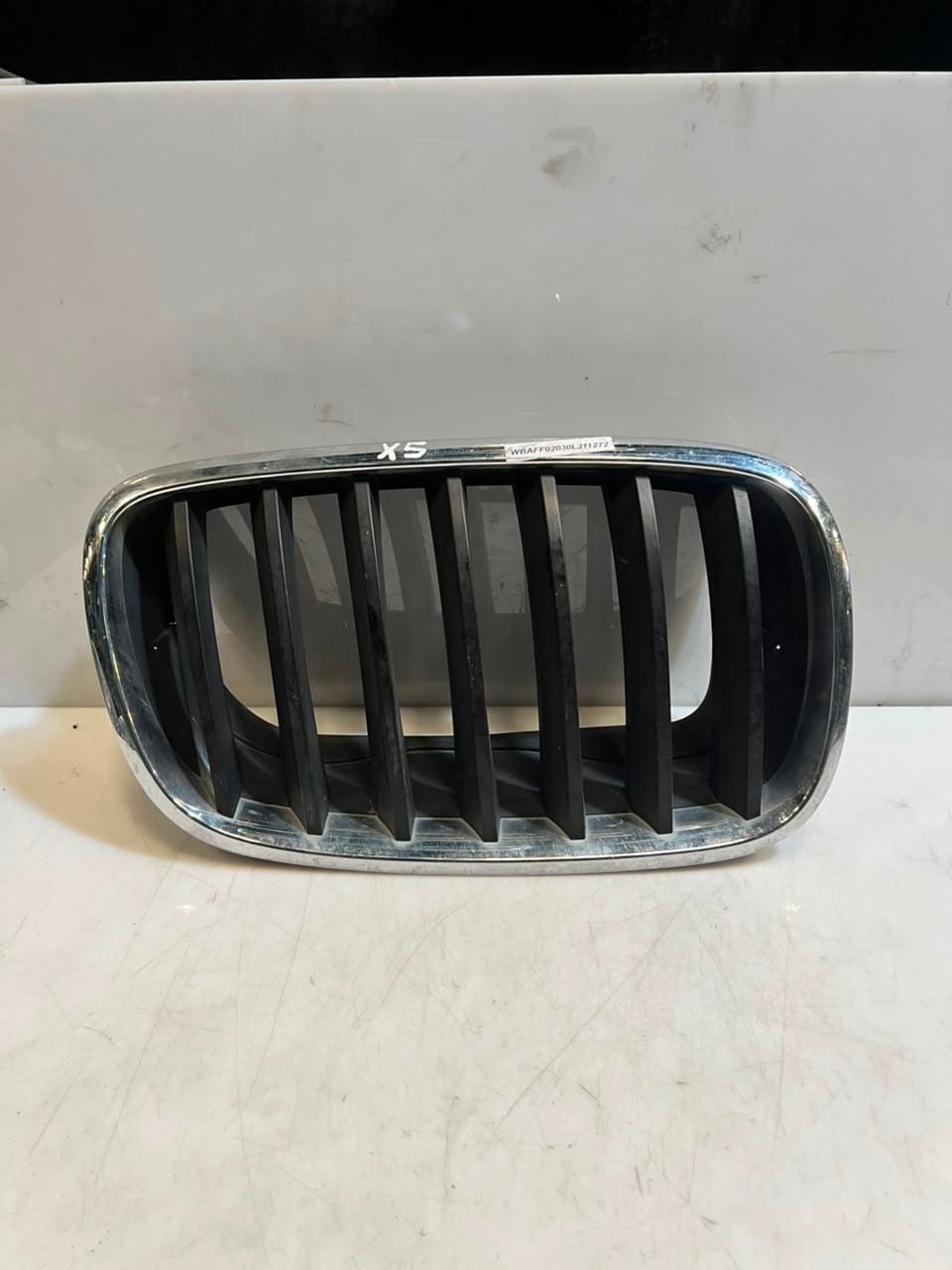 2007-2010 BMW X5 E70 and 5 Series GT F07 Front Kidney Grille 7171396 OEM