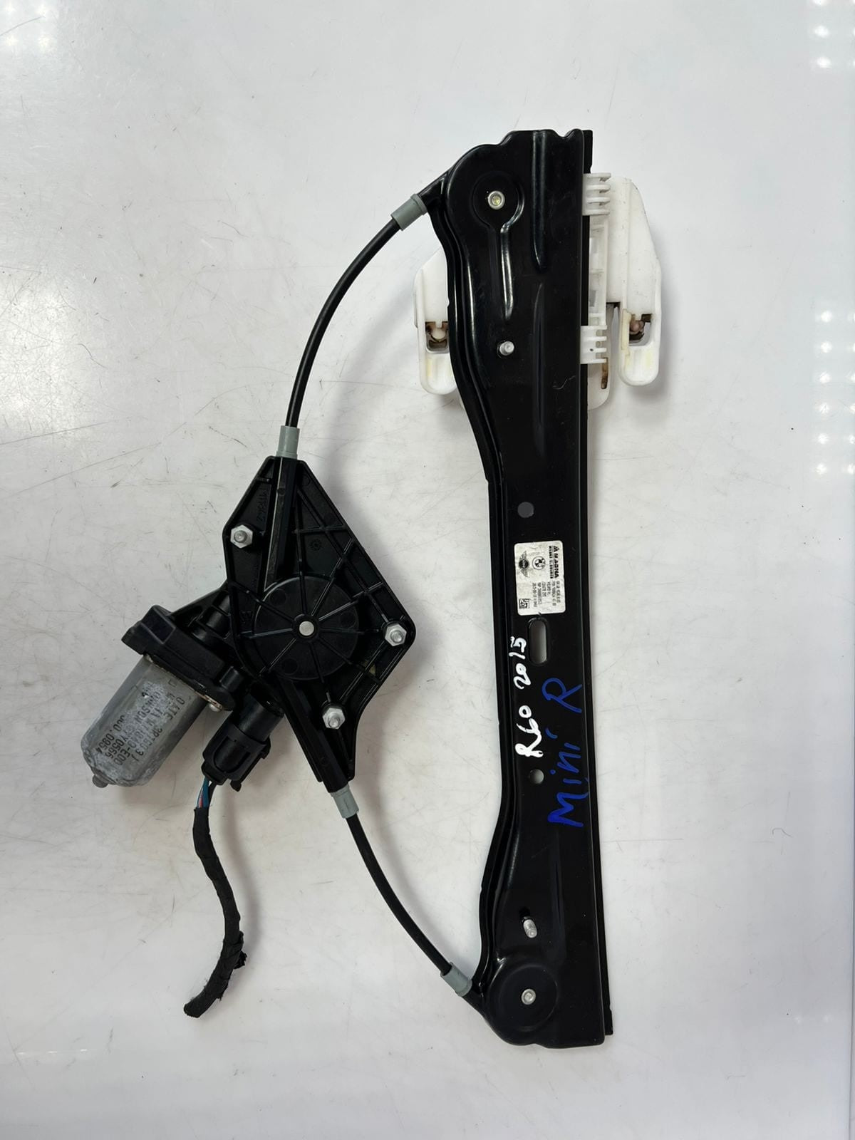 2011-2017 Mini Cooper Countryman R60 Rear Right Window Regulator 9800636 OEM
