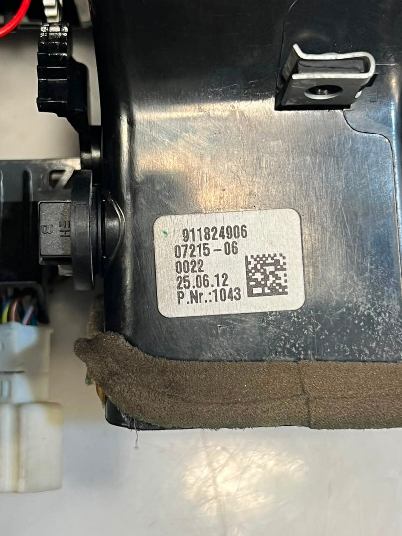2008 BMW 750i 7 Series F01 F02 F03 F04 Rear Center Console Air Vent 9118249 