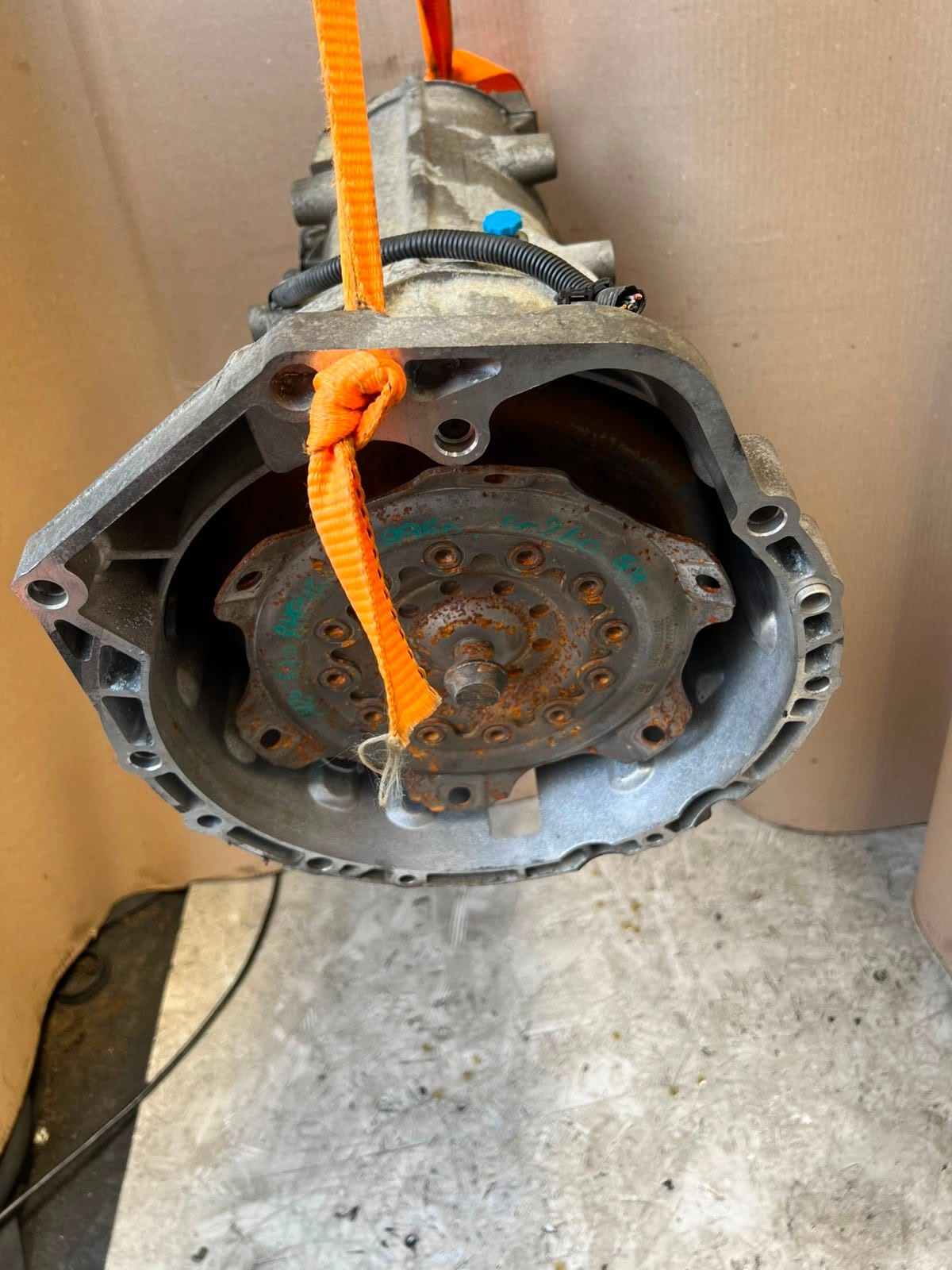 2012-2015 BMW 320I F30 8HP45 Automatic Transmission Assembly 8609950