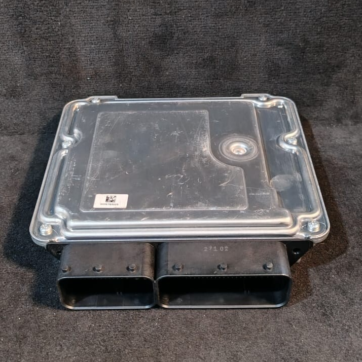 BMW F31 320D X3 F25 Engine Control Unit DDE Base Control Unit 8574094