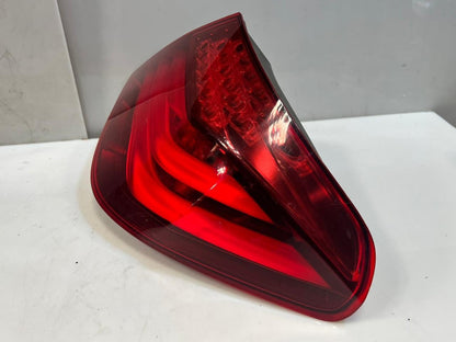 BMW 7' F01 F02 F03 Tail Light Assembly Rear Right With Stop Light 7300268 ECE