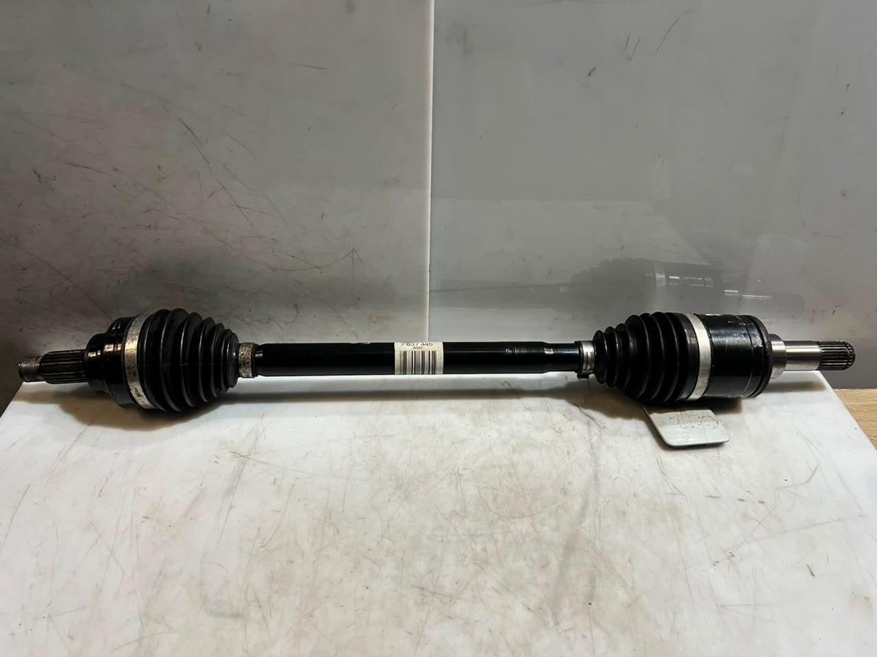 2011 BMW 3' 4' F30 F31 F34 F32 F33 F36 LCI LEFT Rear Axle Drive Shaft 7637445 
