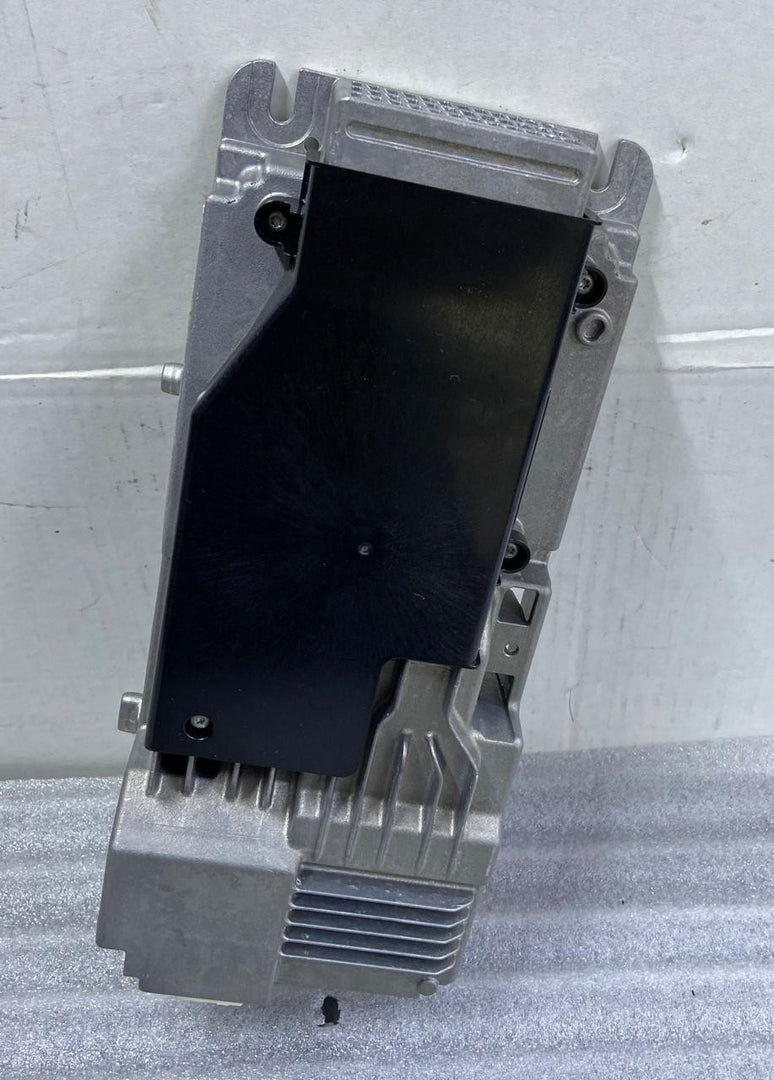 OEM BMW 530i 540i M5 F91 M8 F92 F93 AUDIO RECEIVER AMPLIFIER SURROUND 9824561