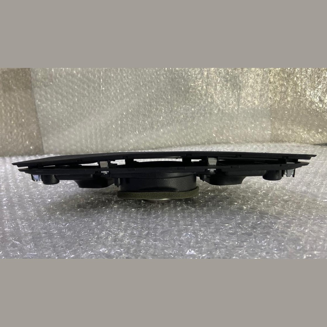 OEM BMW X5 G05 X6 G06 X7 Adapter Plate Centre with Speakers 9399276