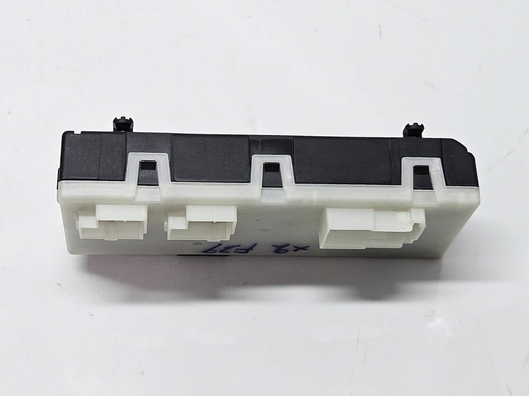 9491419-2015-2020 BMW X2 F39 RHD Tailgate Control Module OEM