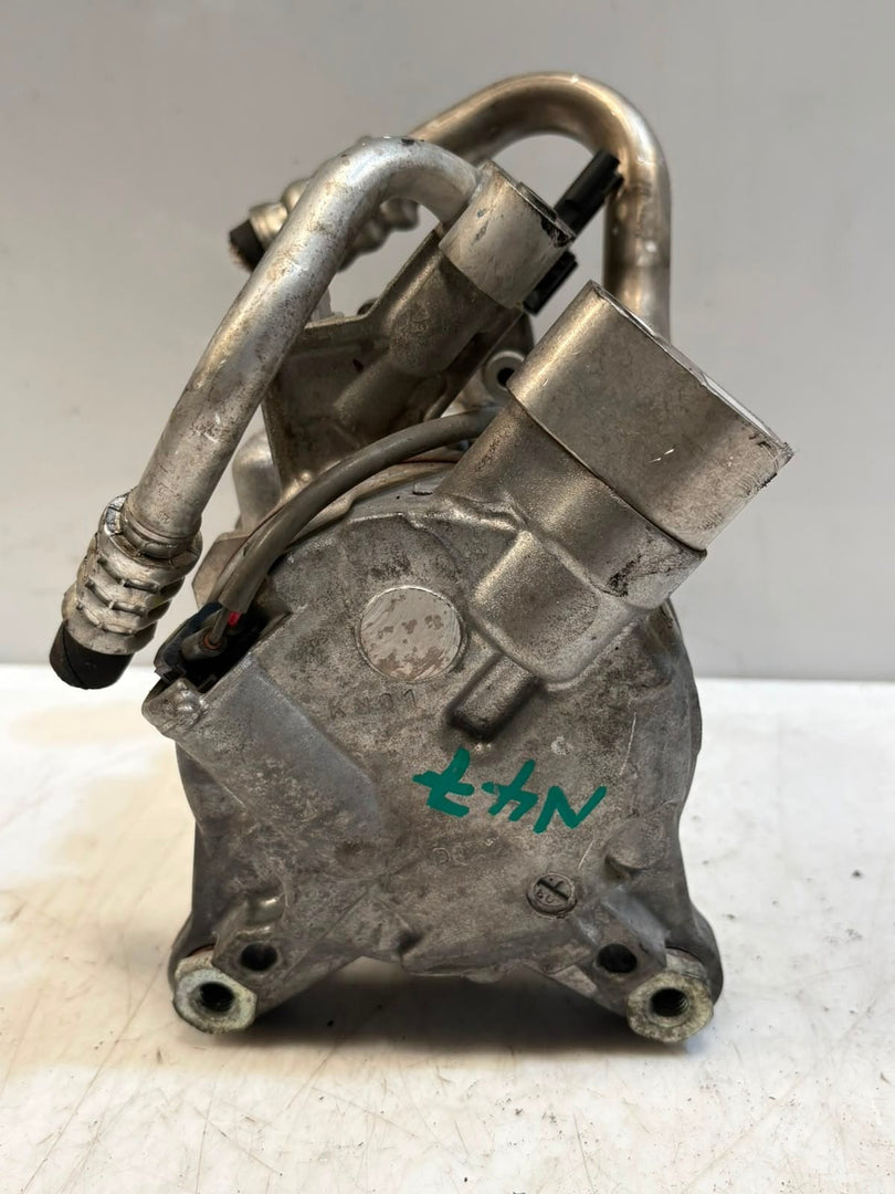 BMW 3' 1' F30, F31, F34 GT F20 F21 Air Conditioning Compressor 9330831 OEM