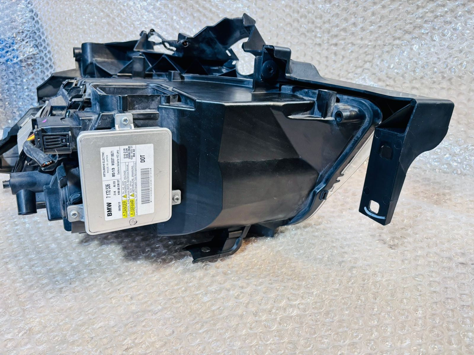 Bmw 3 Series E90 Lci Headlight Xenon Right Side Headlamp RHD QS58  -7202586