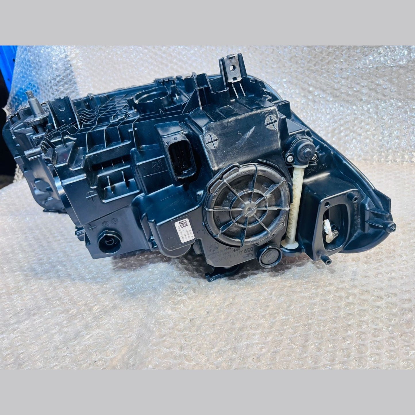 Bmw G30 LHD LED headlight Headlamp 7439195