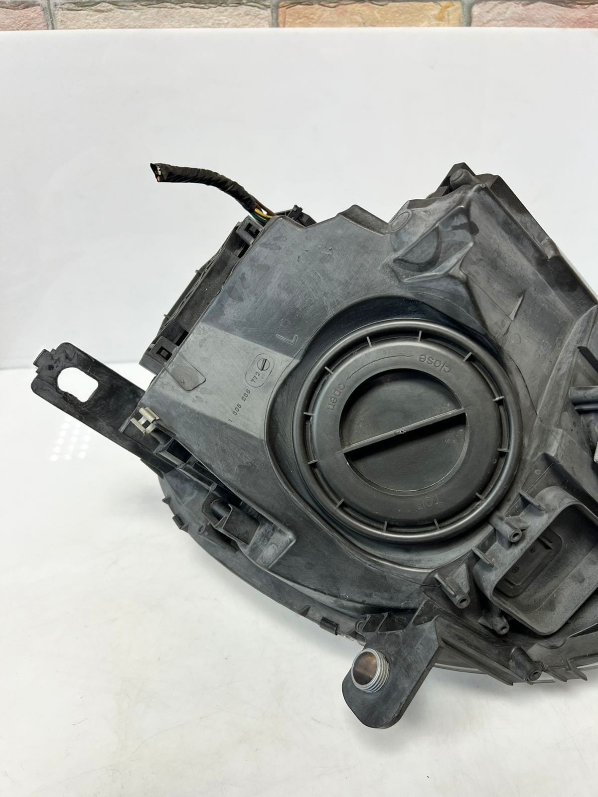 2011-16 Mini R60 R61 Cooper Countryman Bi-Xenon Headlight Assembly Left 9801043