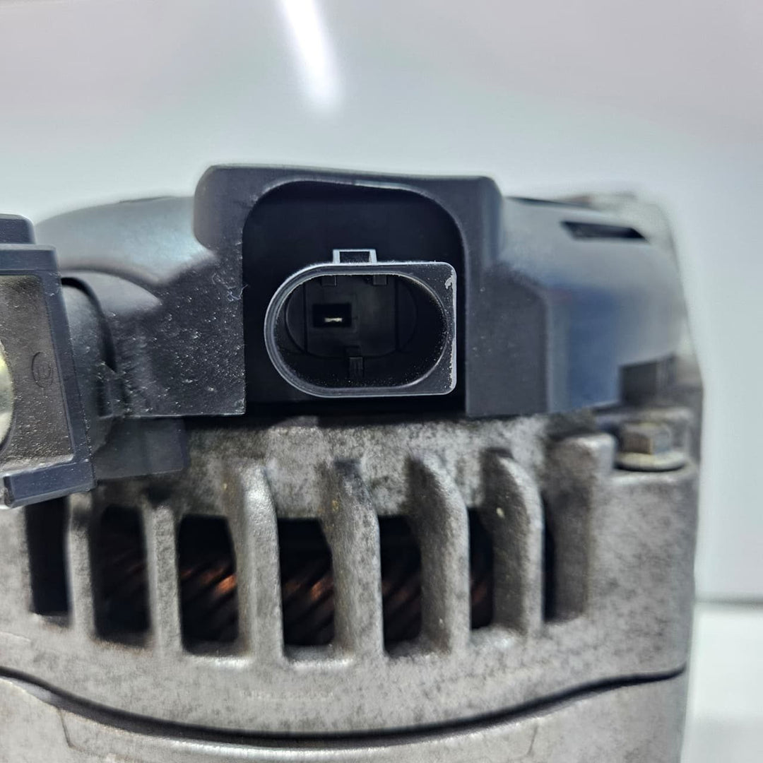 2012-2016 BMW  328i, 320i, X1, X3, X5 Alternator 7605061 USED