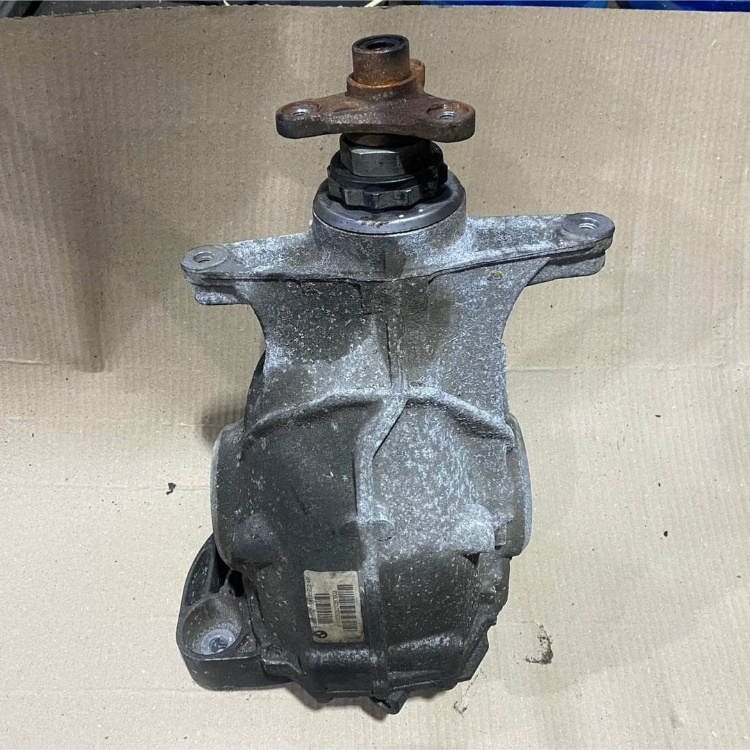 BMW 5 Series F10 F11 Rear Axle Differential 4598067 BMW 5 Series F10 F11 3.46 ra