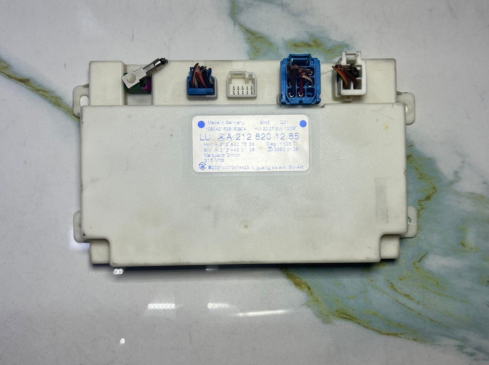 Mercedes-Benz W212 E-Class E350 Keyless Go Entry Control Module A212 8201285 OEM