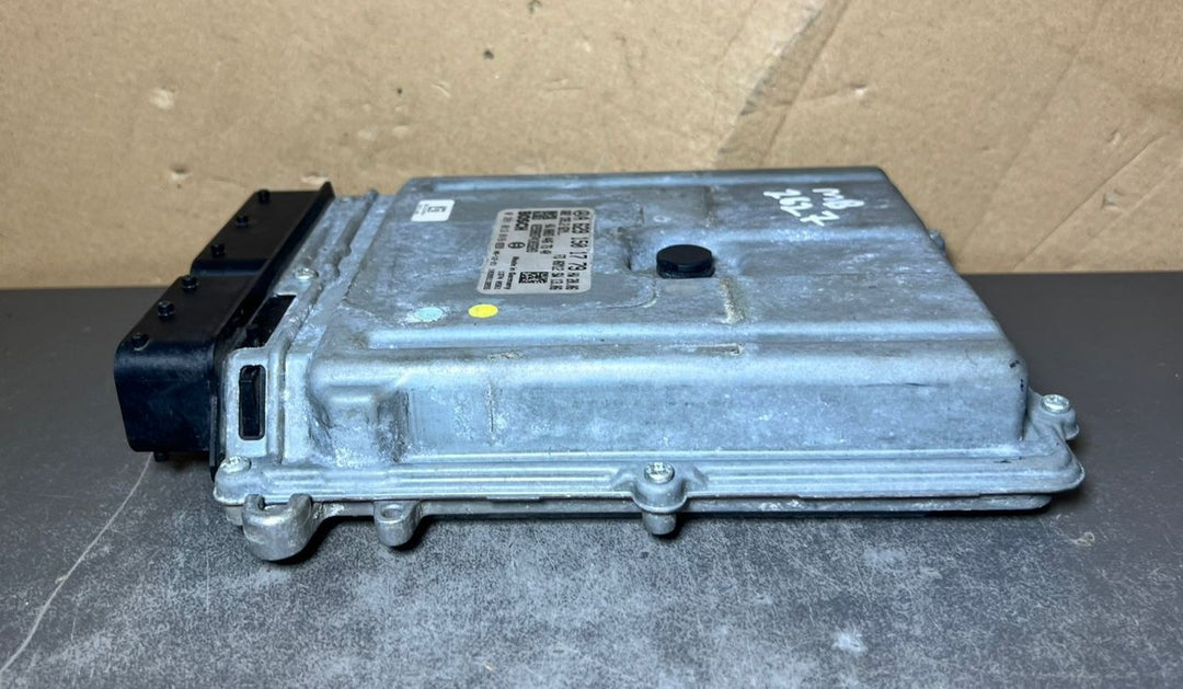 07-11 Mercedes W164 GL ML Engine Control Module Unit ECM ECU A629 1501779 OEM