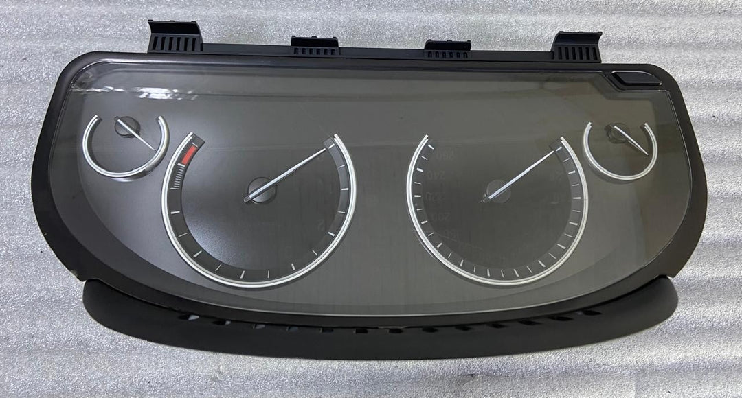 OEM BMW F01 F02 F10 INSTRUMENT CLUSTER SPEEDOMETER GUAGE 6805238