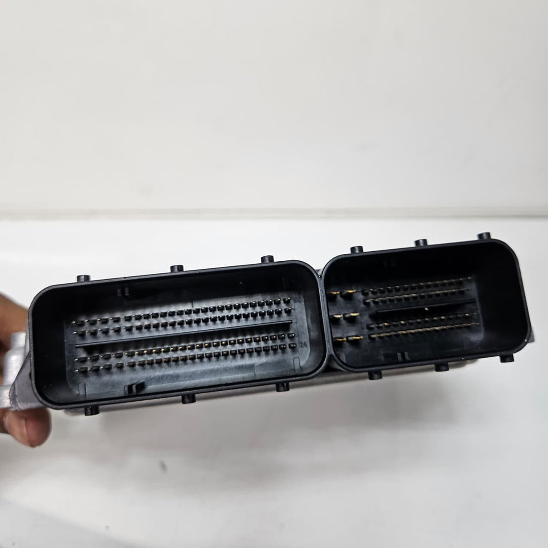 8576344-2014 BMW 4 Series F32 F33 X3 N47 Engine Control Unit DDE Key Set