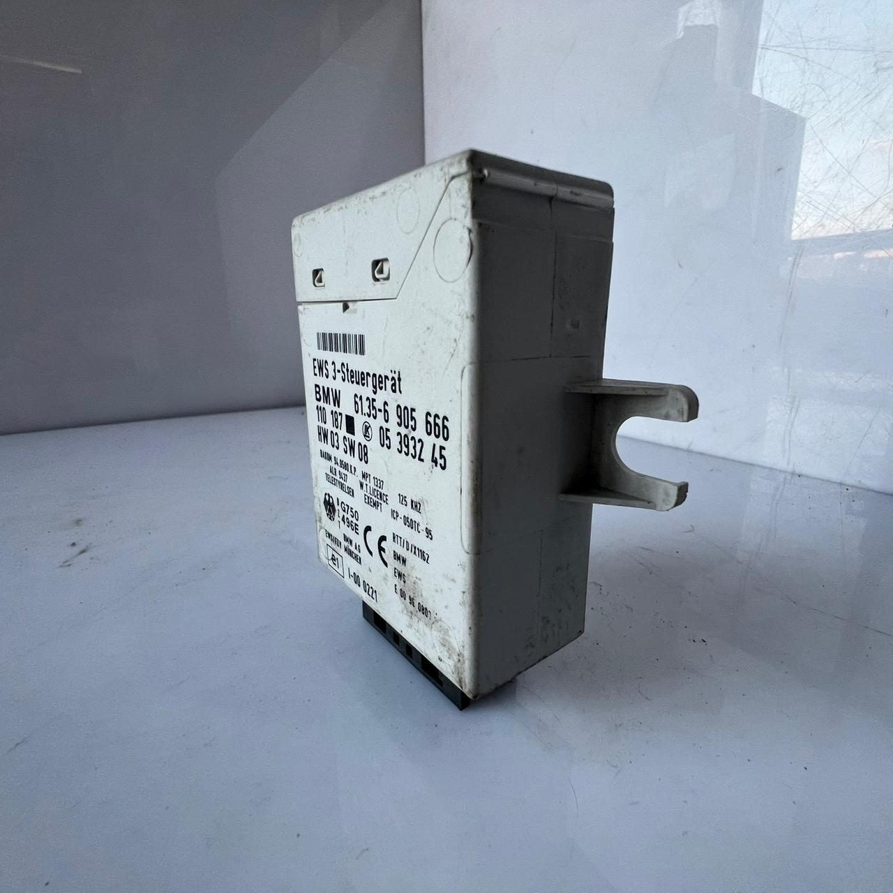 BMW Immobiliser Control Module 6905666 E39 5 Series and E46 3 SERIES