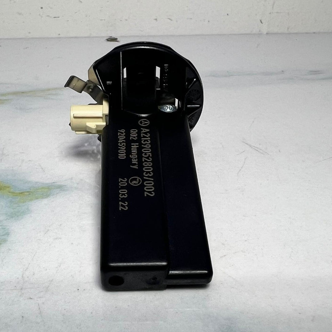 2020 Mercedes-Benz Sprinter Antenna Amplifier A2139052803 E-Class W213