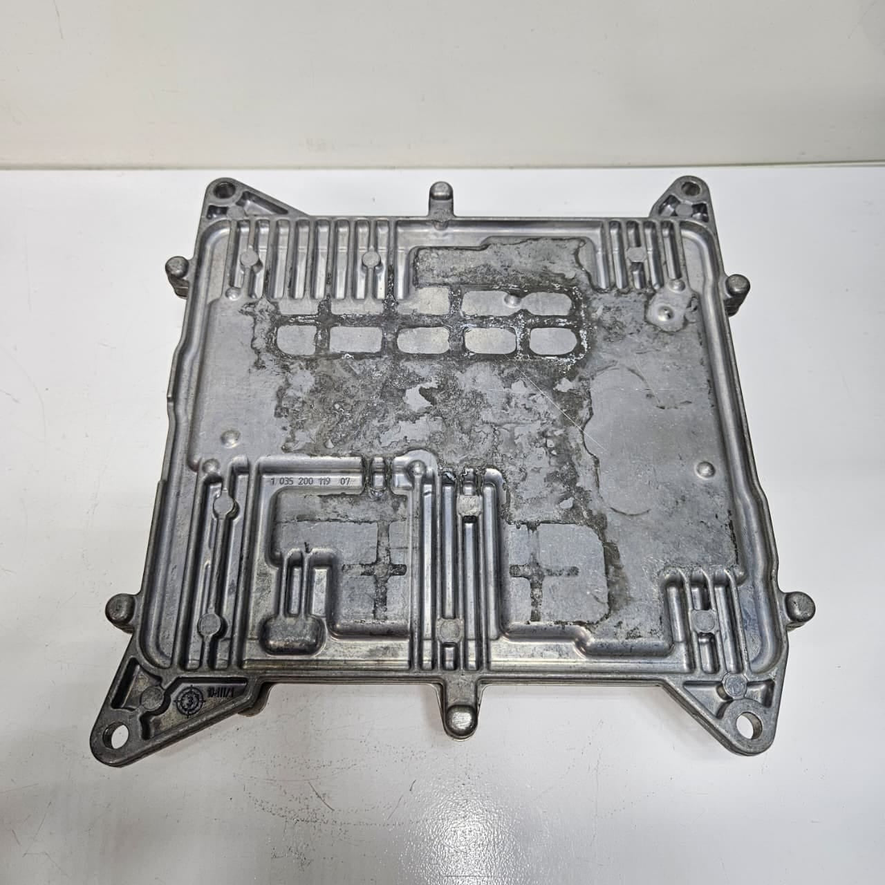 2016 BMW F30 F32 320iX 420iX N20 Engine Control Unit DME 8626172