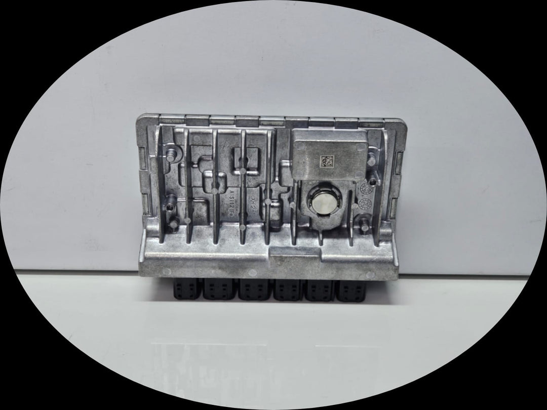 5B4D4A9-2024 BMW X1 U11 B38N Engine Control Unit ECU DME OEM