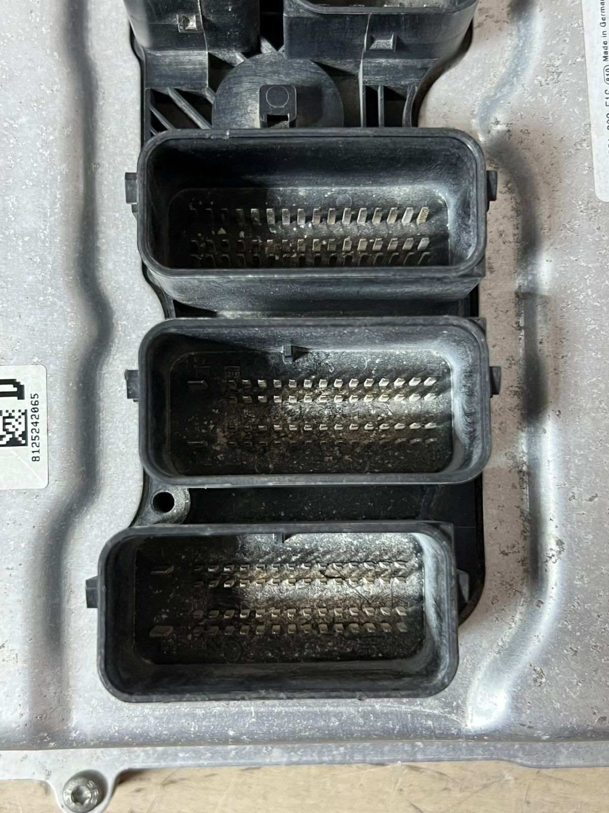 2012 BMW X3 F25 28i xDrive N20B20A Engine Control Unit ECU 7646764
