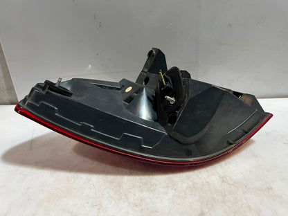 2010-2013 BMW 5' 535i GT F07 N55 Rear RIGHT Tail Light BACK LIGHT 89091990 RHD