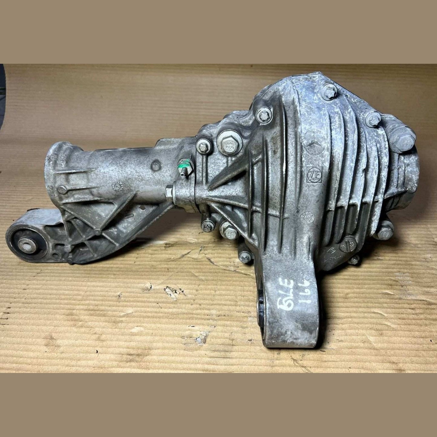 Mercedes-Benz Front Axle Differential A1663301900/ Ratio 2.85 W166 GLE