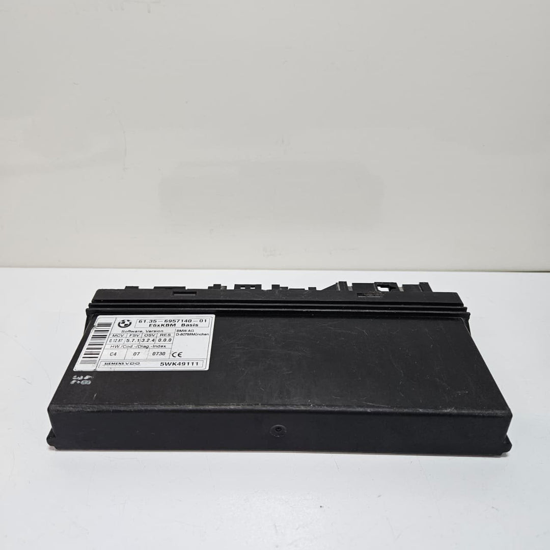 2004-2007 BMW 5 6 Series E60 E63 E64 525i Body Control Module 6957140