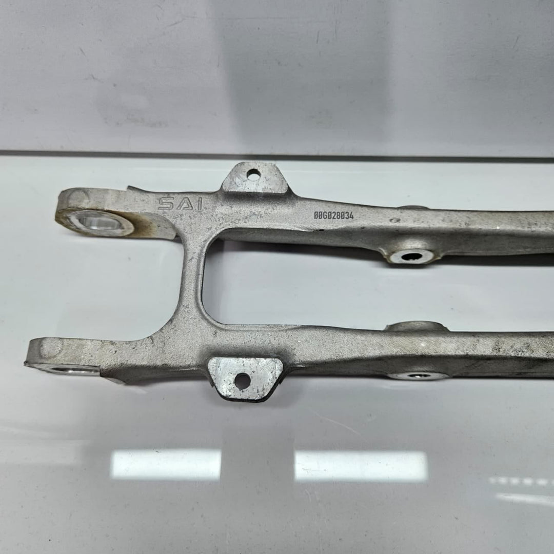 8091698-2019-2023 BMW F90 M5 G30 Rear Lower Control Arm 