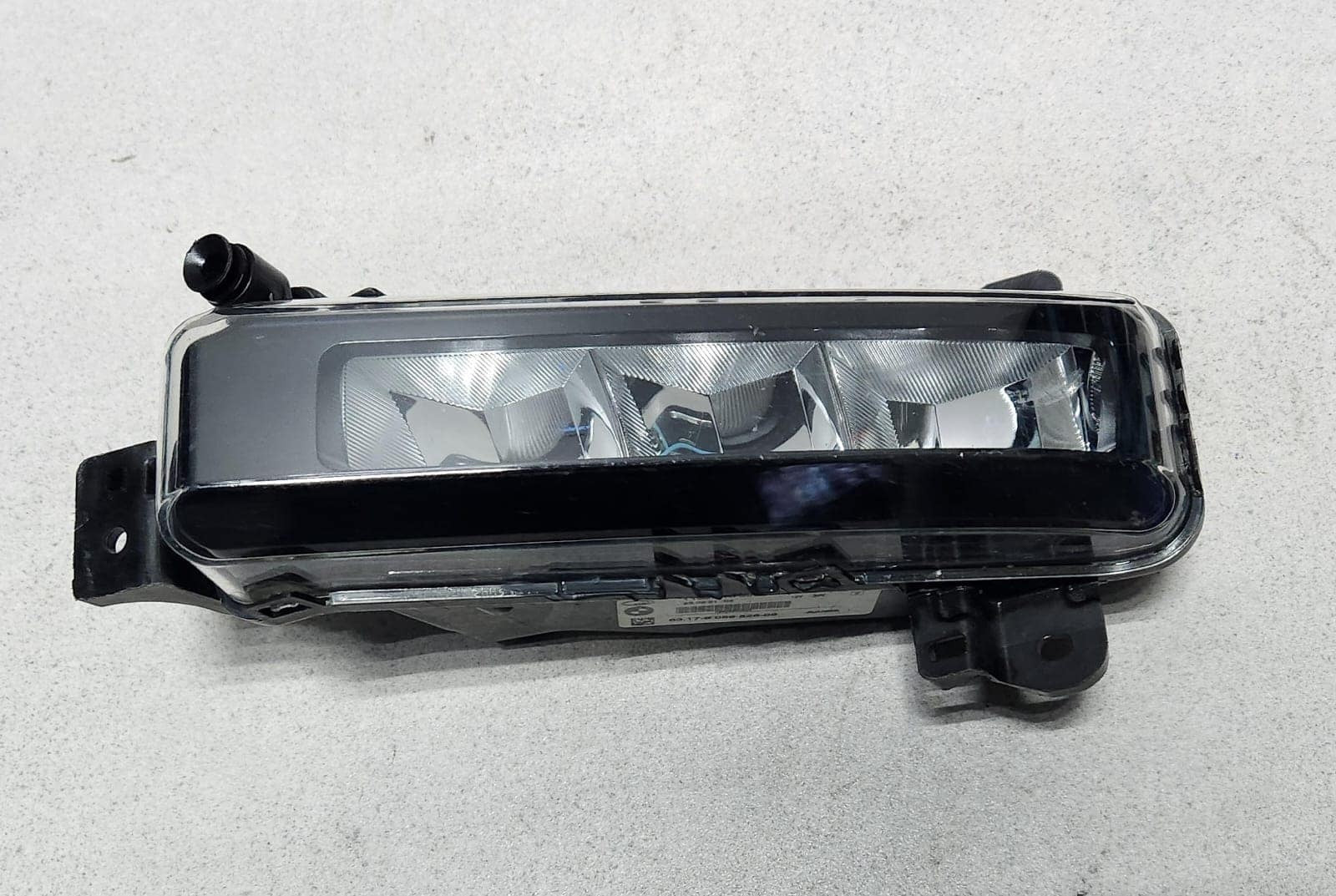 2015-2022 BMW X1 Front Right Fog Light 8089526 X3 X4 OEM