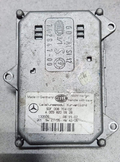 2005-2010 Mercedes-Benz CLS500 Xenon Headlight Ballast Control Unit A0038205826