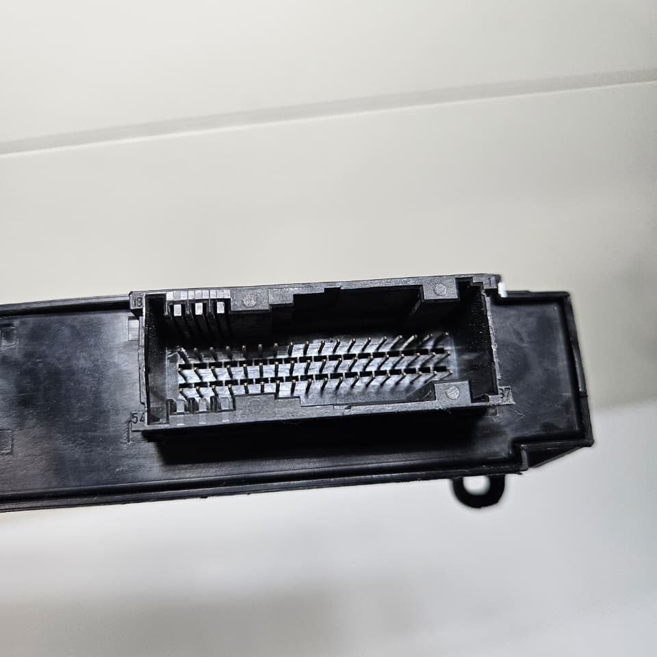 2007-2015 BMW X5 E71 X6 Body Control Module 9193111 OEM
