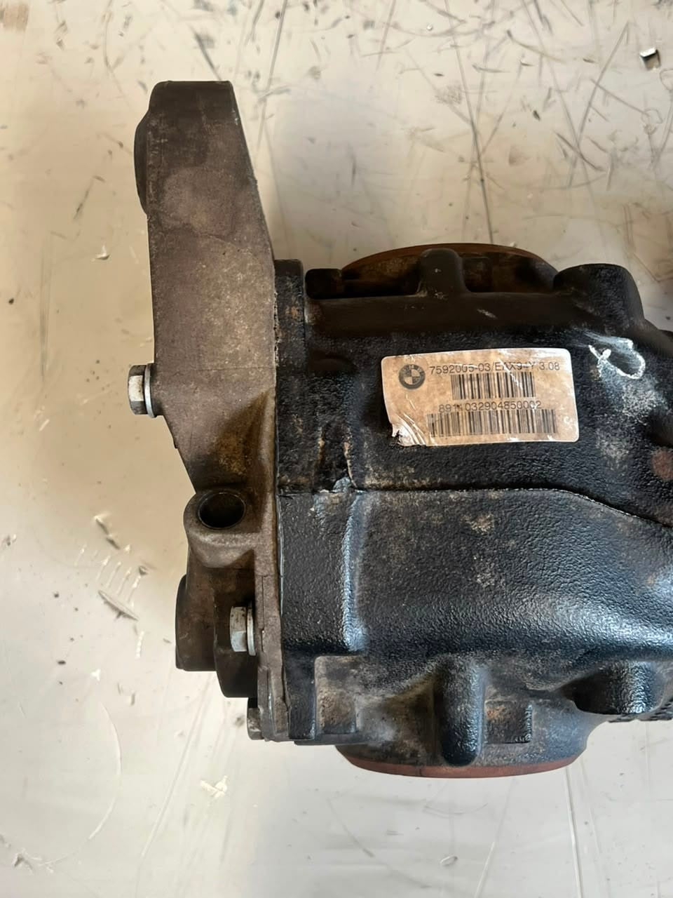 2011-2012 BMW X3 F25 and X4 F26 2.0 diesel 3.08 ratio Rear Differential 7592005 