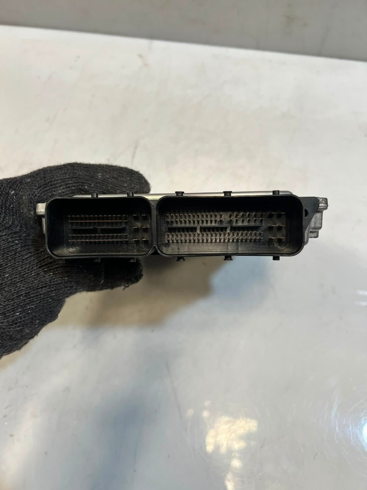 BMW 1' 3 Series LCI E82 E87 E88 E90 Engine Control Unit ECU ONLY 7647826 OEM