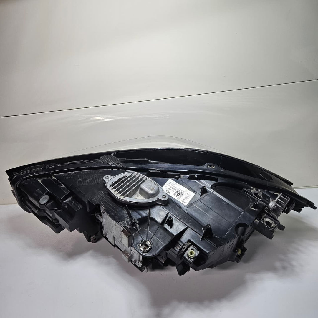 BMW 2 Series F44 Right Side LED Headlight Assembly 9478452 ECE Front Right