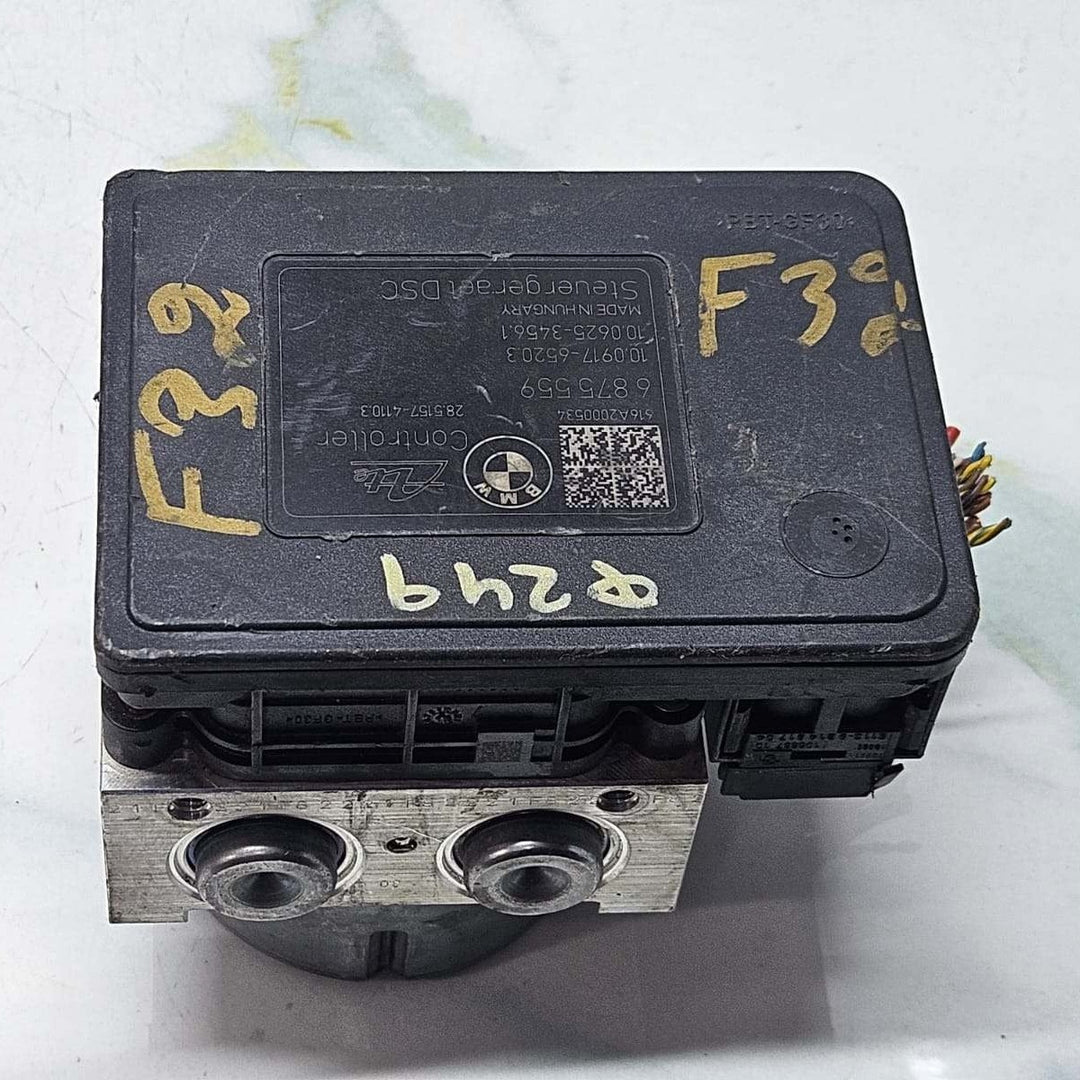2016-2017 BMW 320i Abs Pump Control Module 6875559