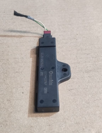 Load image into Gallery viewer, BMW F40 G20 G21 G11 G12 G15 G16 KEYLESS ENTRY COMFORT ACCESS ANTENNA- 6832065