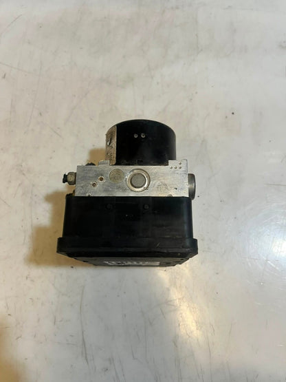 2008-2013 BMW E90 E92 E82 135i ABS Anti-Lock Brake Control Module 6784766 OEM