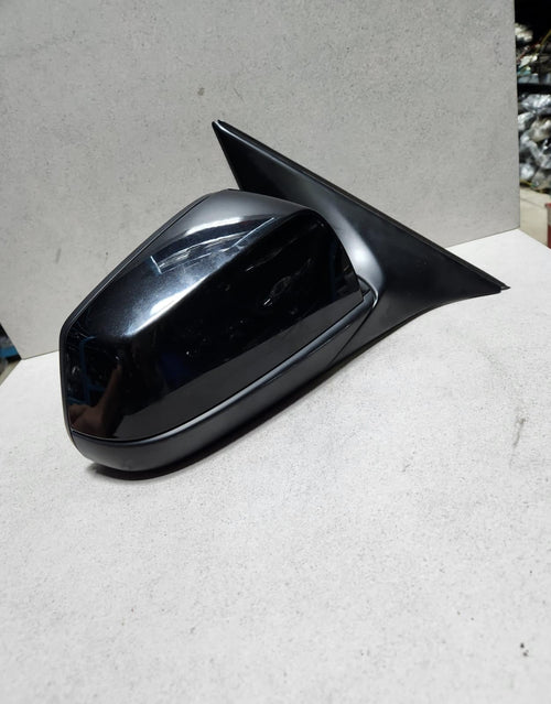 2009-2012 BMW F02 750Li Side Mirror LHD F01524029931P 750i and 750Li