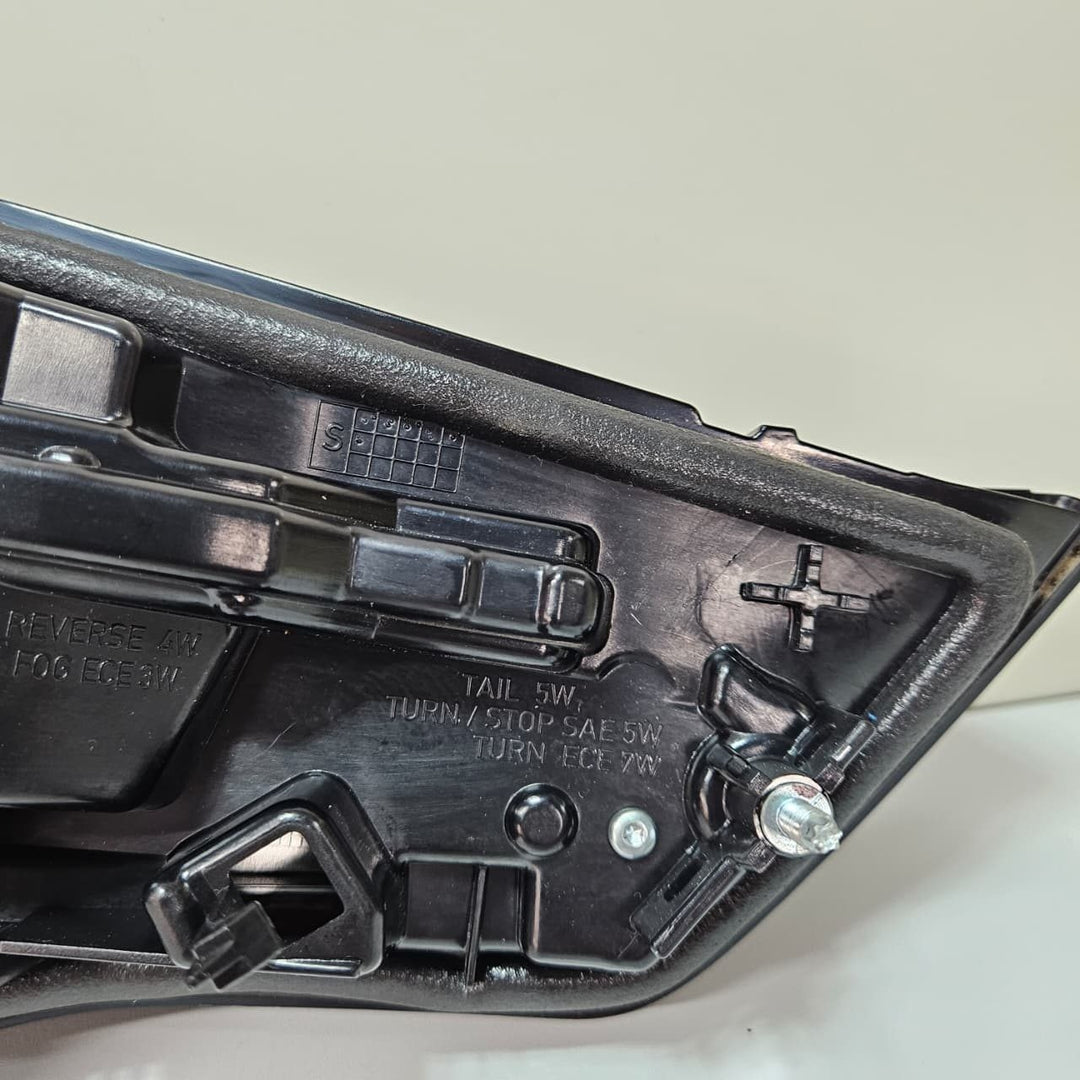 2022-2023 BMW X3 G01 LCI Rear Right Side Tail Light 9463052 