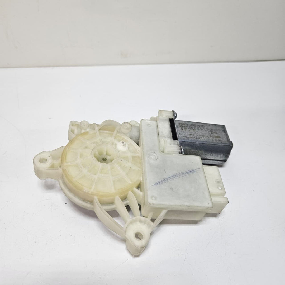 2019-2024 BMW 3 Series G20 G21 330i Window Regulator Motor 8495867 Rear Left