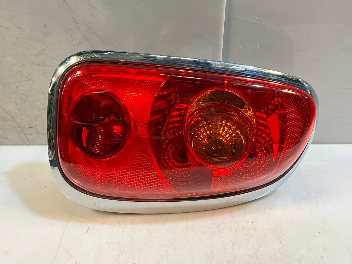 2011-2016 Mini Cooper R60 ECE Countryman BACK LIGHT Tail Light Right 9808154