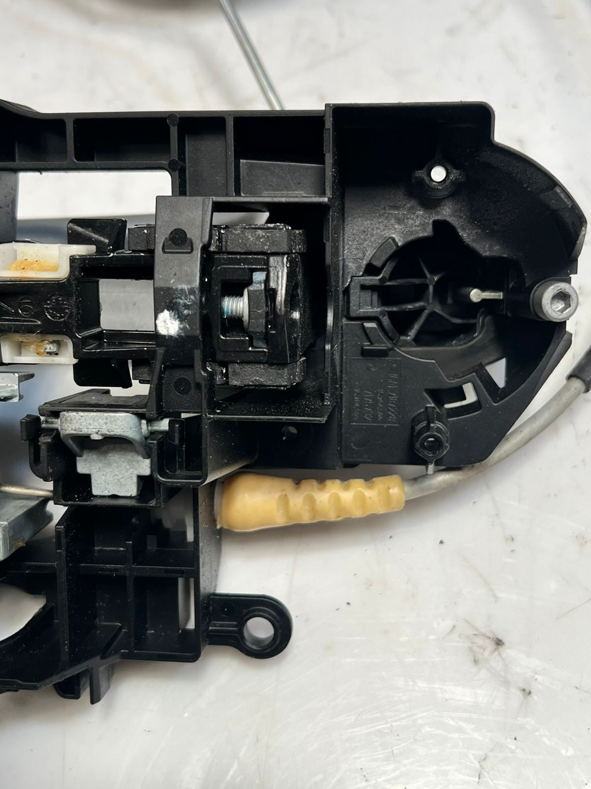 BMW 5 GT Series F10 F07 E60 E66 E70 Rear Right Door Lock Latch Actuator 7202148
