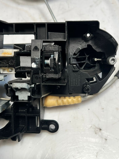 BMW 5 GT Series F10 F07 E60 E66 E70 Rear Right Door Lock Latch Actuator 7202148