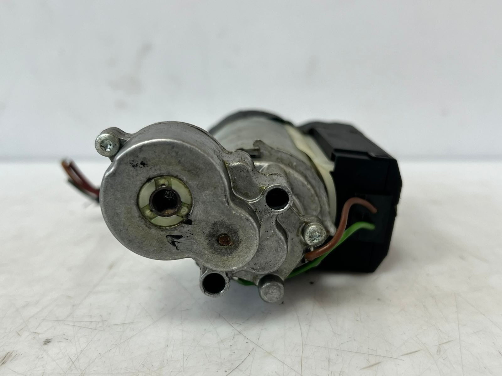 2000-2006 BMW X5 E53 Steering Column Adjustment Motor 6903945 OEM