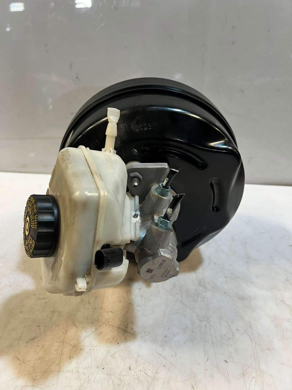 2016 BMW 1' F20 F21 F30 B38 Brake Booster with Master Cylinder 29679841905