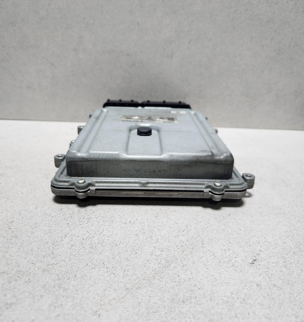 2012-2016 Mercedes-Benz E350 Engine Control Unit A2769001600 