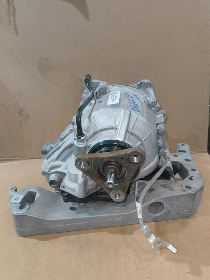 BMW G01 X3 xDrive 30e Transmission Transfer Case ATC13 7888875 2023 15 KM