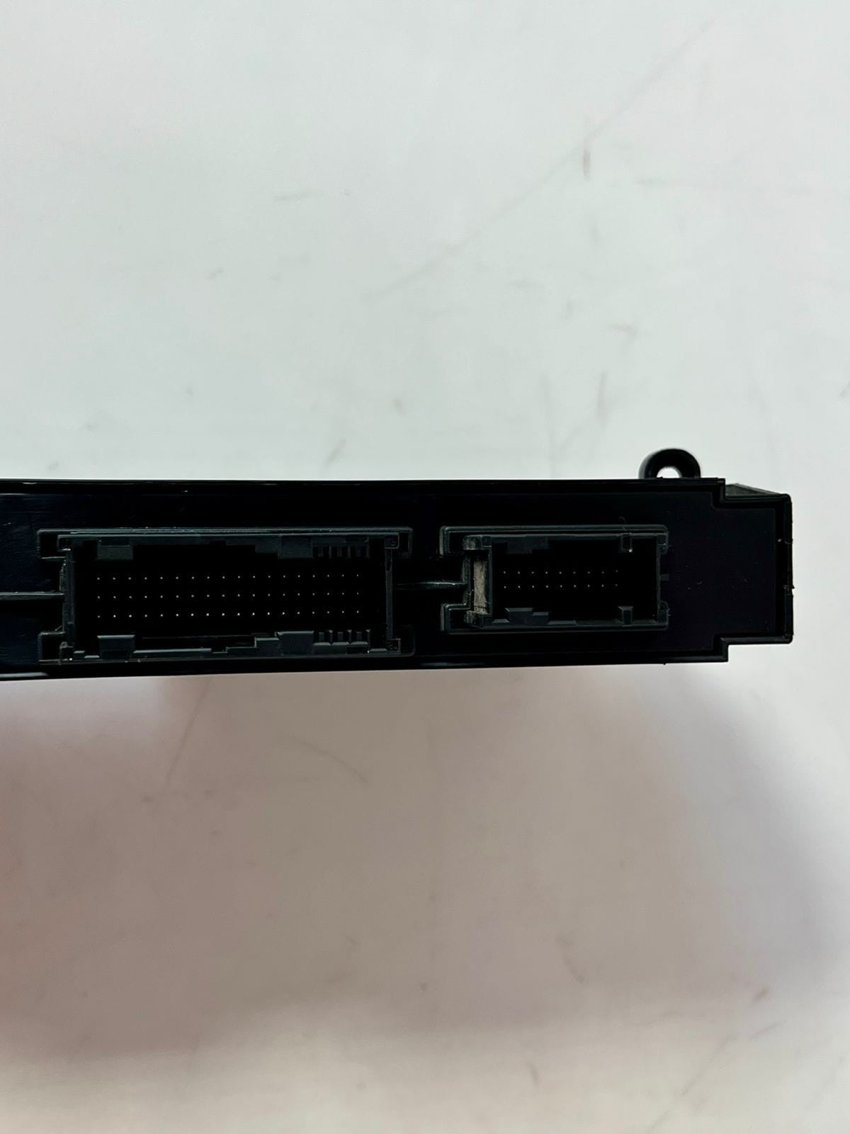 BMW X3 F25 Body Control Module ECU Junction Box JBBFE III V9 9286129