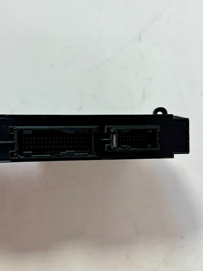BMW X3 F25 Body Control Module ECU Junction Box JBBFE III V9 9286129